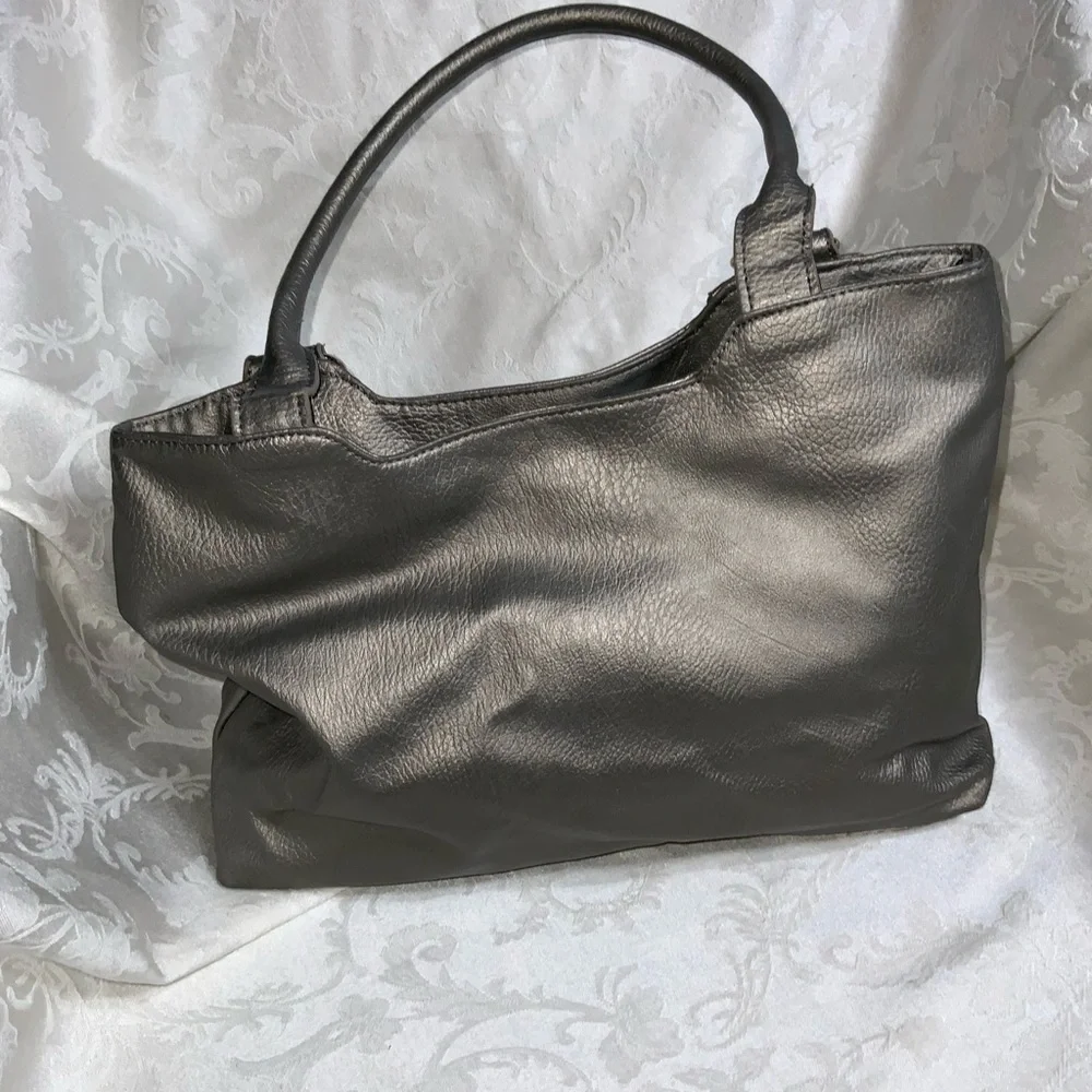 Nine West Platinum Slouch Satchel Purse Buckle Accents Medium Great Condition